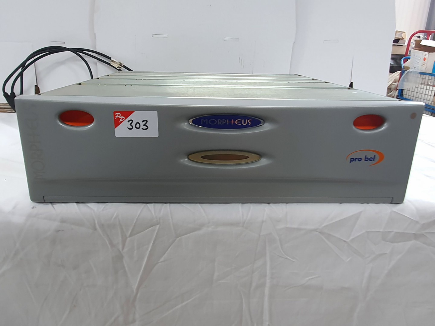 Pro-Bel Morpheus chassis inc: front 2x 2332, 1x MO...