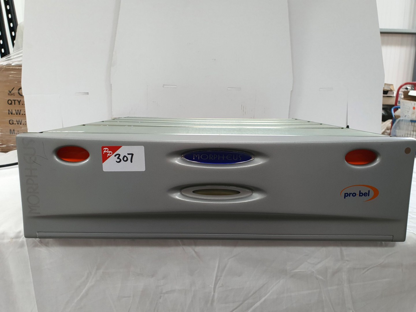 Pro-Bel Morpheus chassis inc: front 5x MOR-2330, 1...