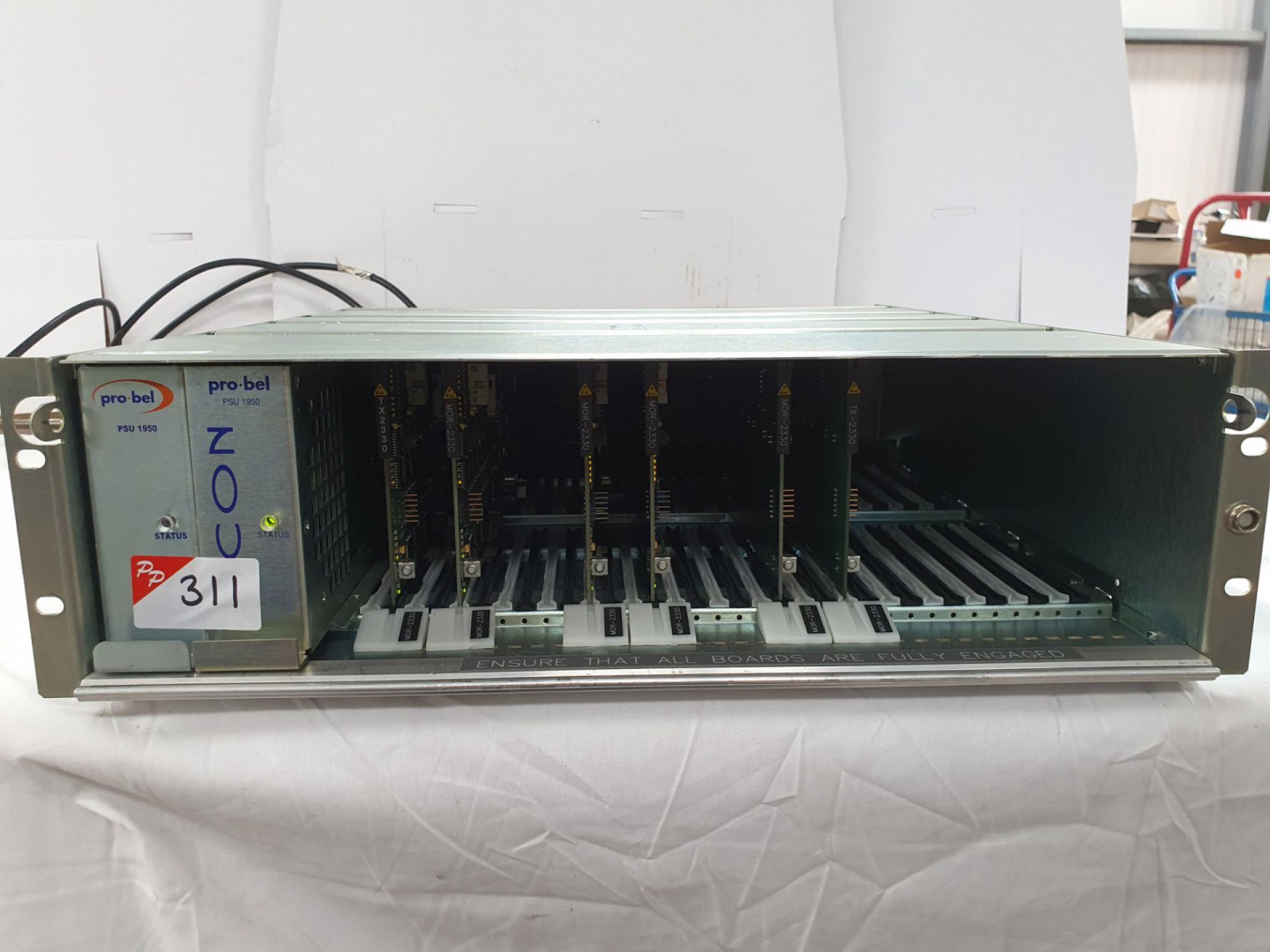 Pro-Bel Icon chassis inc: front MOR-2330, 2x TX233...