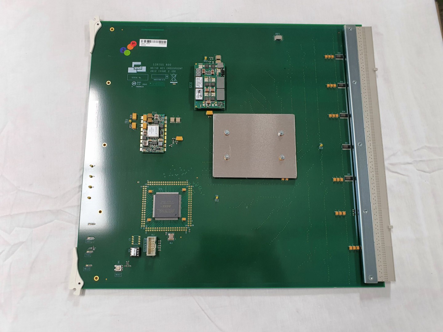 Snell Sirius 600 HD/SD AES cross point 3912 ISS 2...