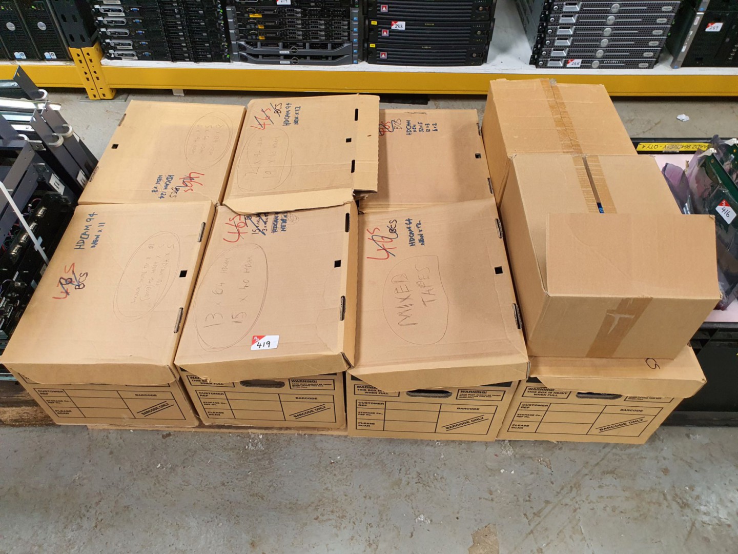 Large Qty various HD cam cassette tapes inc: BCT-4...