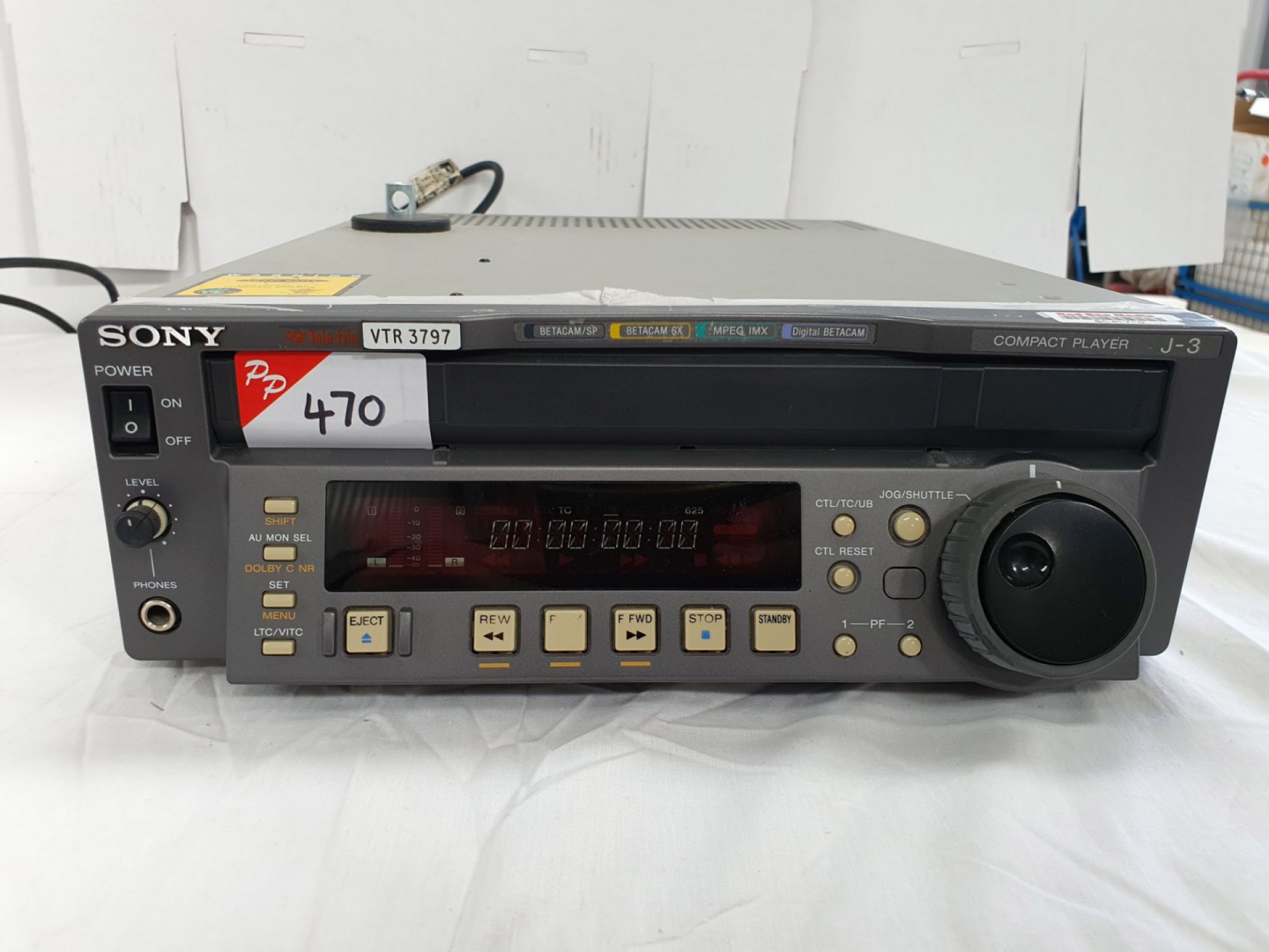 Sony J-3 compact player
