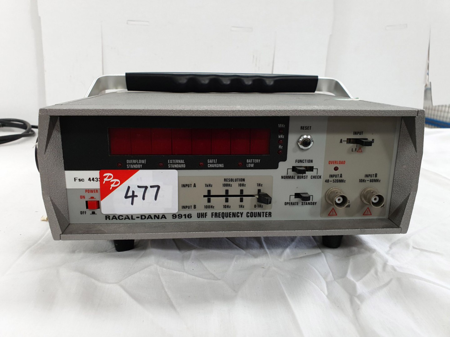 Racal-Dana 9916 UHF frequency counter (no power)