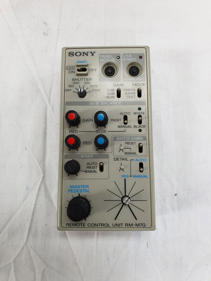 Sony RM-M7G remote control unit