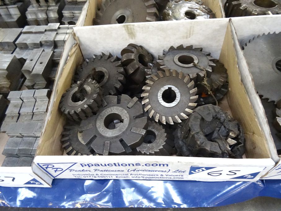 Qty HSS side & face milling cutters etc to 6" appr...