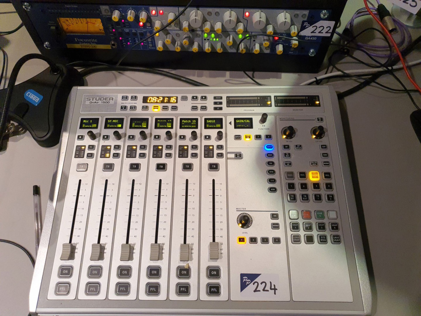 Studer On Air 1500 mixing console with Studer Nano...
