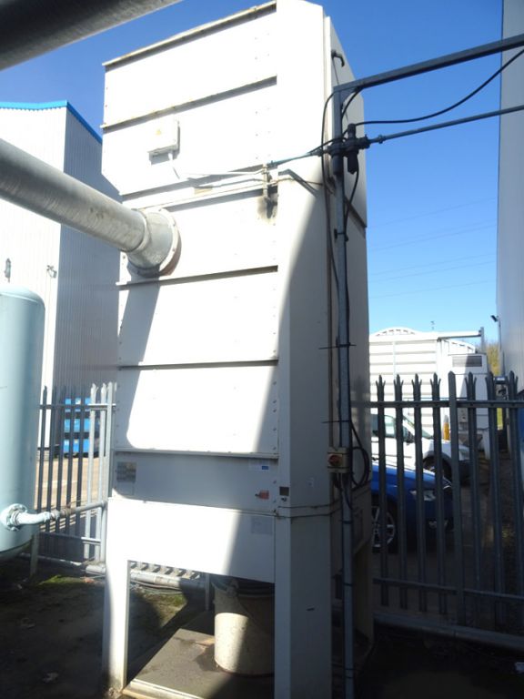 DCE Unicell C72-4K11 dust extractor, 7.5kW, s/n 65...