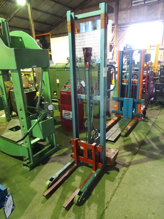 Brimpex hydraulic manual lifter, 500kg capacity -...