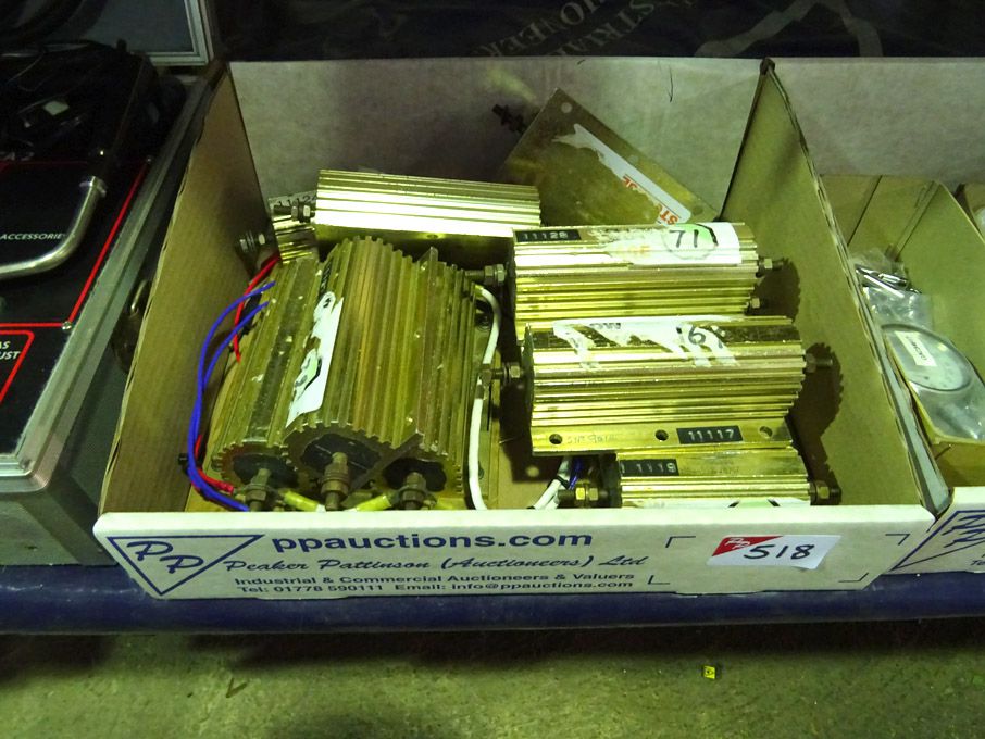 Qty various resistance boxes - Lot Located at: Aun...