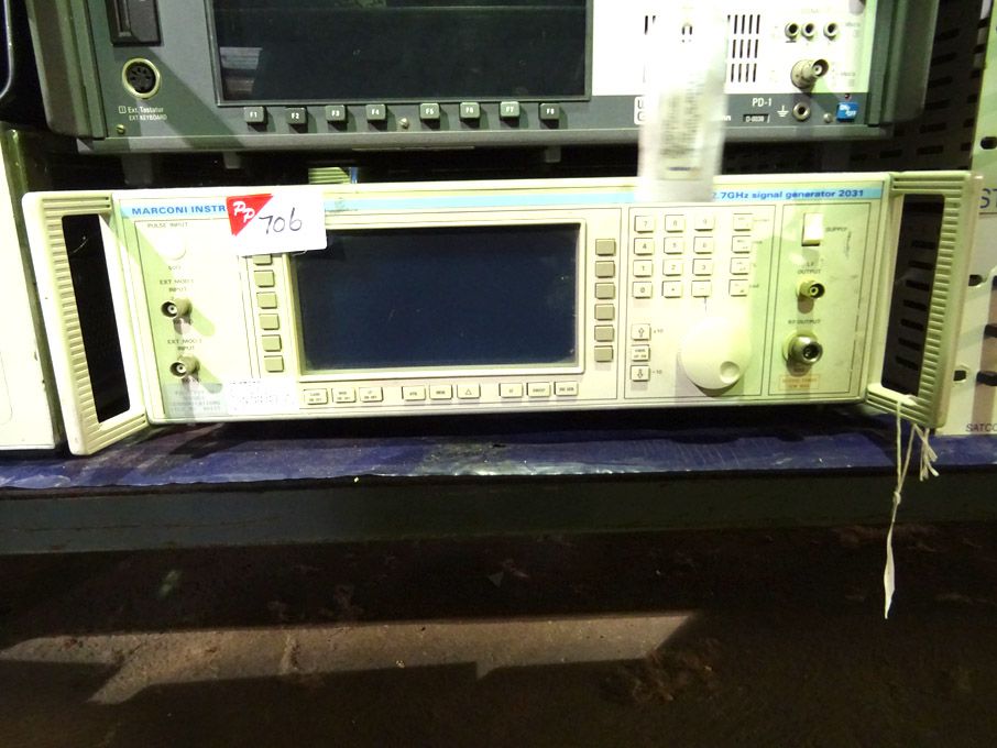 Marconi 2031 signal generator, 10KHz - 2.7GHz - Lo...