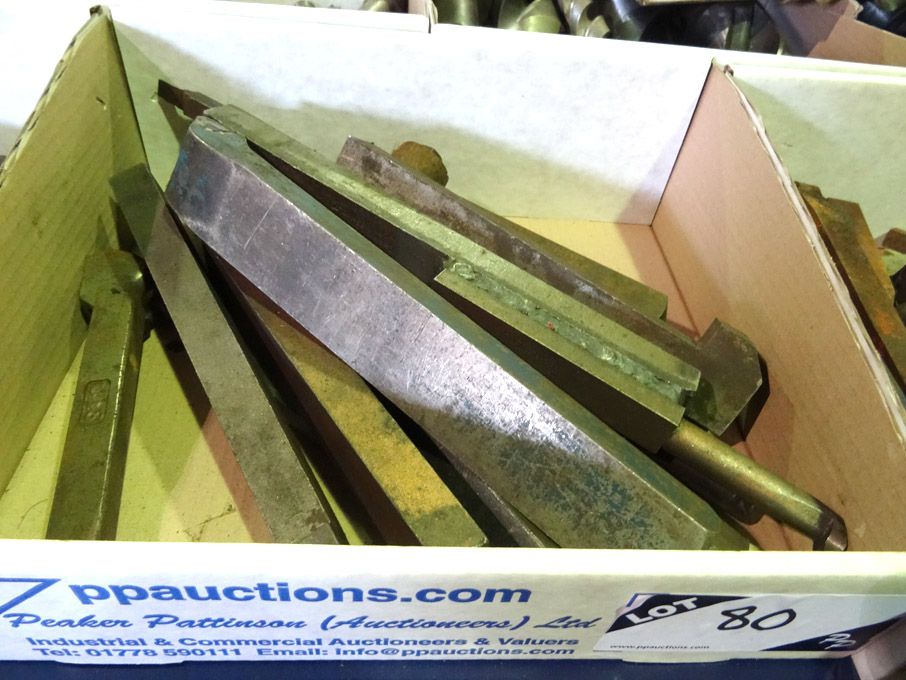 Qty various turning tools - Lot Located at: Aunby,...