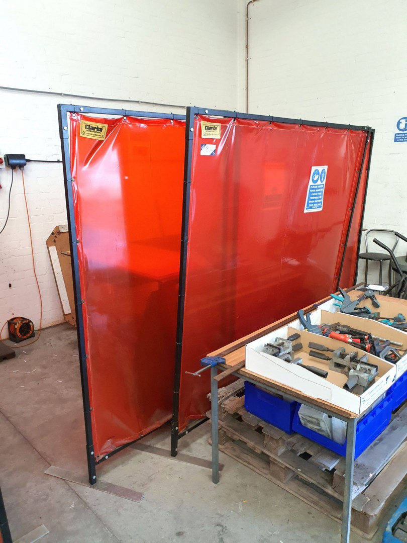 4x Clarke international welding screens, 1800x1800...