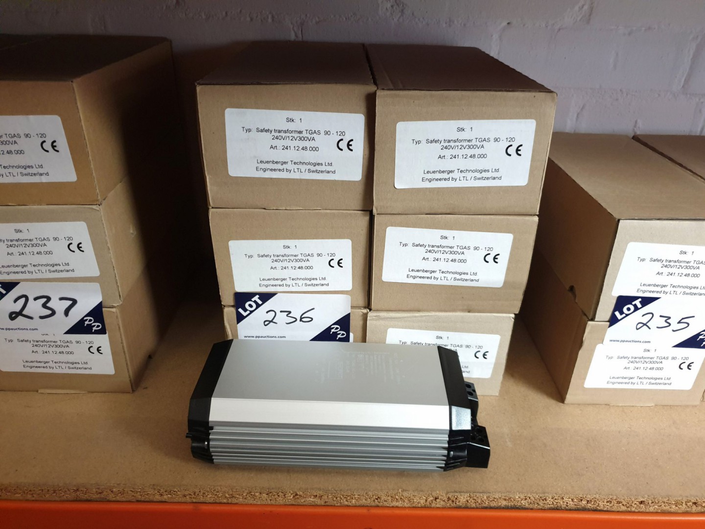 6x Leuenberger Technologies type TGAS 90-120 safet...