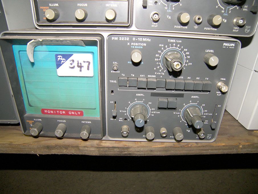 Philips PM3232 0-10MHz dual channel oscilloscope