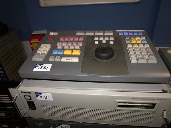 Sony editing control unit with controller, BVE2000...