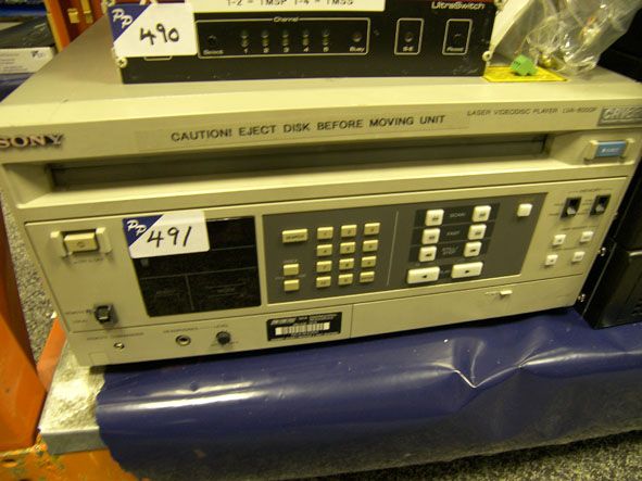 Sony LVA/8000P laser video disc player