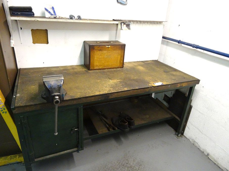 1800x800mm metal framed, wooden topped workbench,...