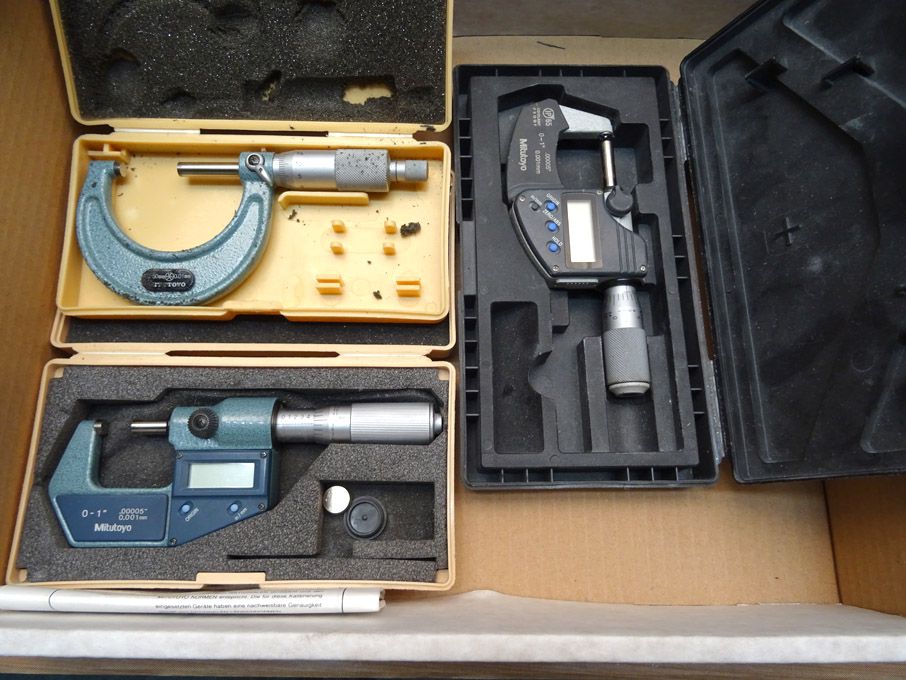 3x Mitutoyo micrometers, 0-50mm, 0-1"