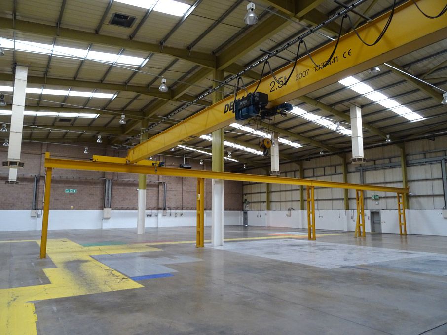Demag 10 pillar overhead gantry crane, 2.5 ton SWL...