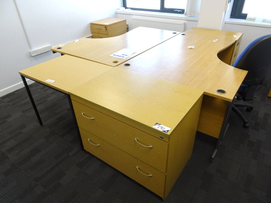 2x maple 1600x1200mm 'L' shaped desks, storage cup...
