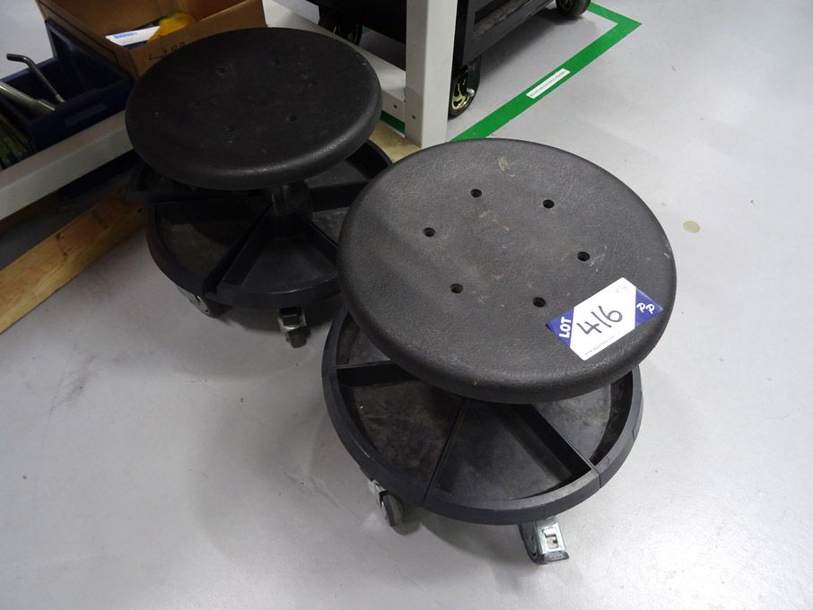 4x mobile workstation stools with storage