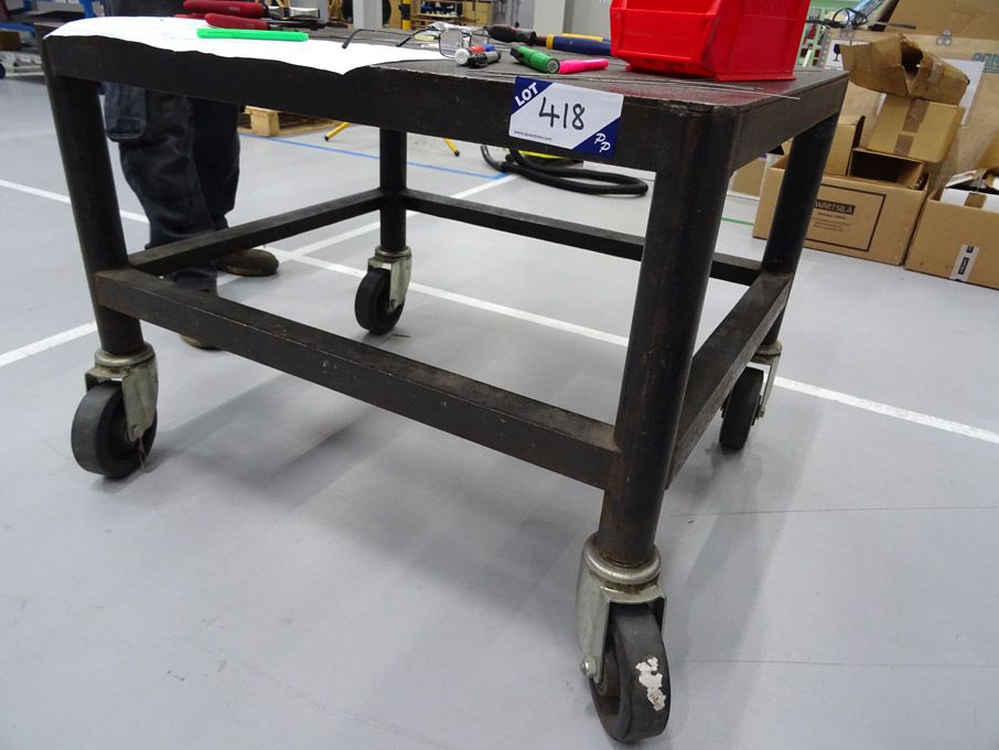 900x760mm mobile steel work table