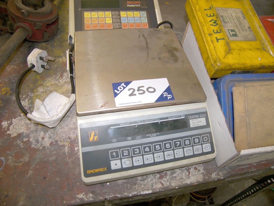 Snorex KC-0.6 digital counting scale, Ascom Hasler...