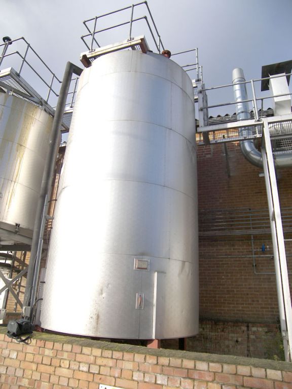 Cookson & Zinn 30,000ltr steel tank with insulated...