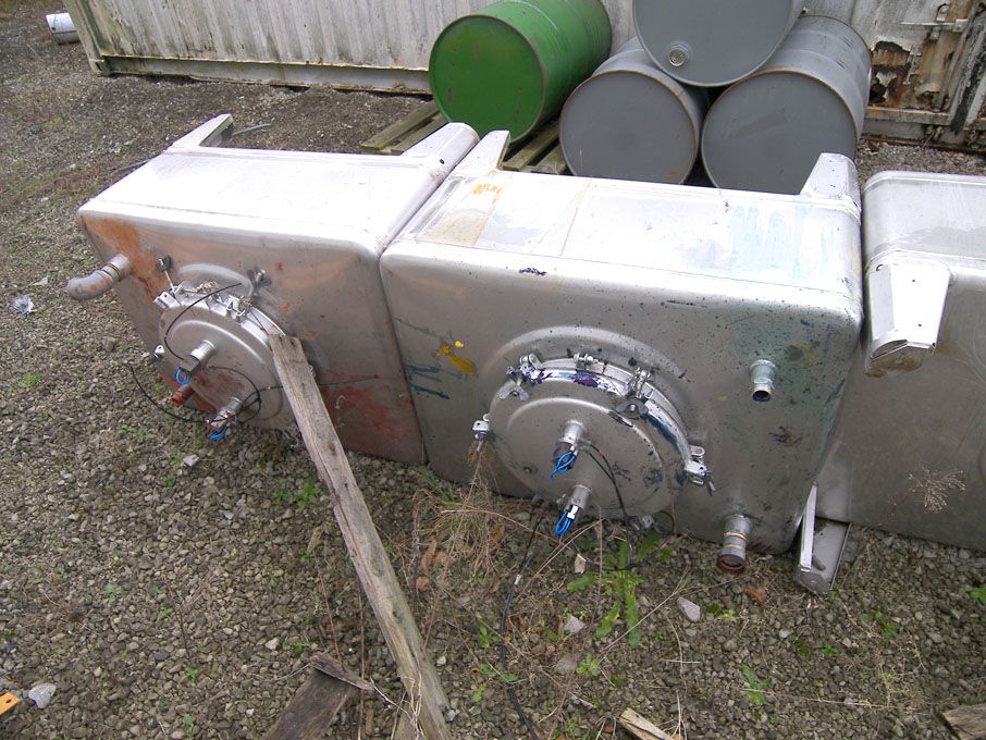 2x Unformtechnik stainless steel paint holding tan...